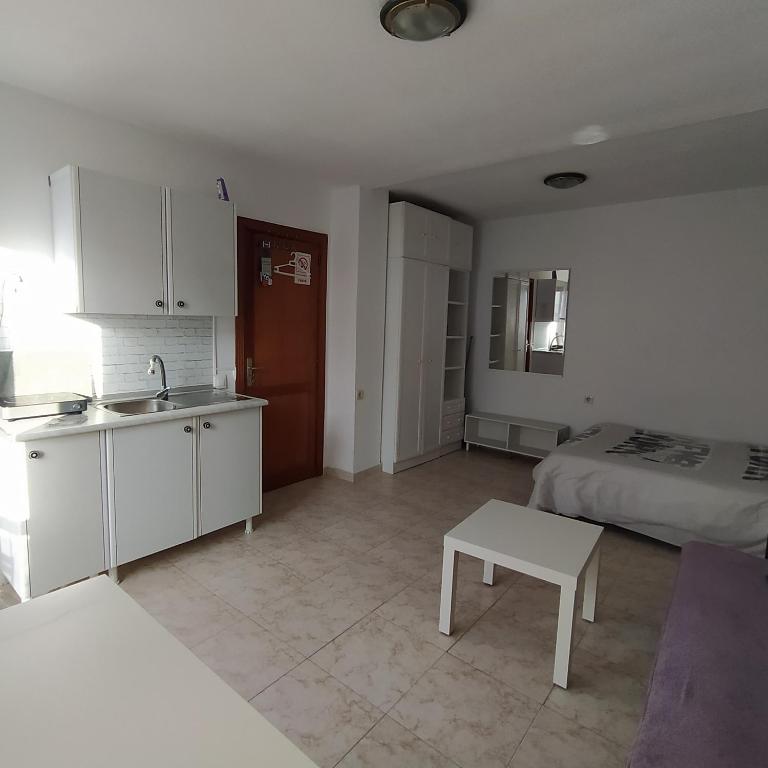 Casa Luisa - One-Bedroom Apartment - 6