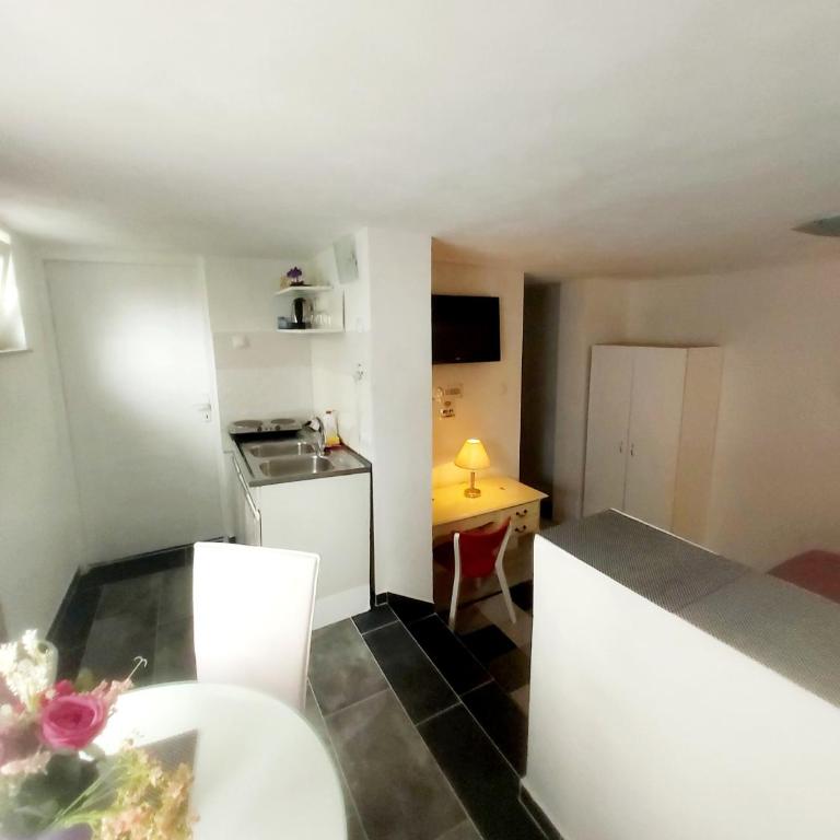 APARTMAN ANDREA 4 - Apartman sa 2 Spavaće Sobe - 6