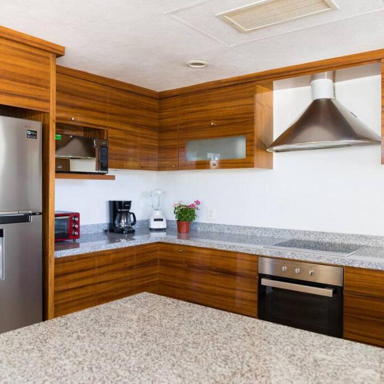 Luxurious Penthouse, breathtaking beach view!!! - Apartamento - 2