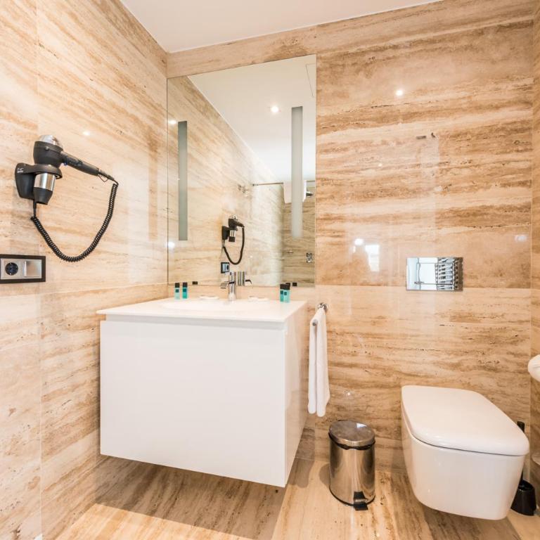 Gran View Apartments - Apartamento de 2 dormitorios con terraza y vistas a la ciudad - 6