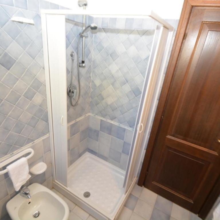 Appartamenti Corallo - Standard Two-Bedroom Apartment - 9