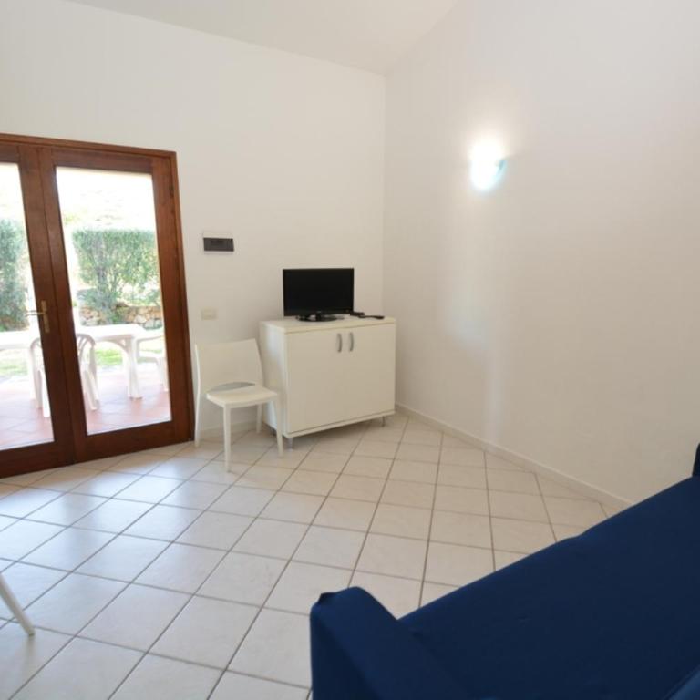 Appartamenti Corallo - Standard Two-Bedroom Apartment - 12