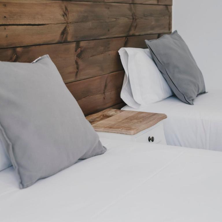 BBarcelona Fira Superior Flats - Three-Bedroom Apartment - 11