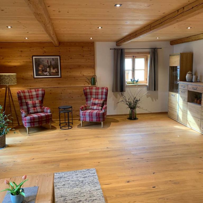 Webergütl - Chiemgau Karte - Apartment mit Balkon - 1