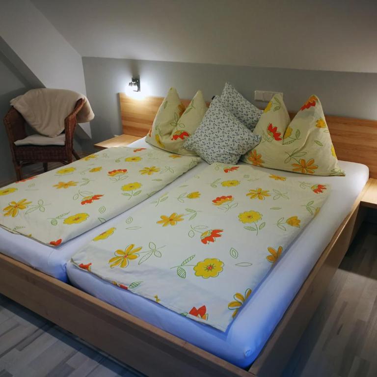 Fewo Strauss - Apartment mit Balkon - 9