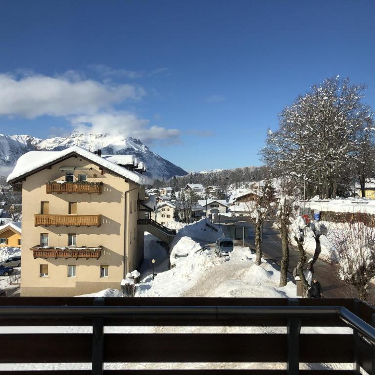 Residence Aurora - Appartamento con Vista Montagna - 6