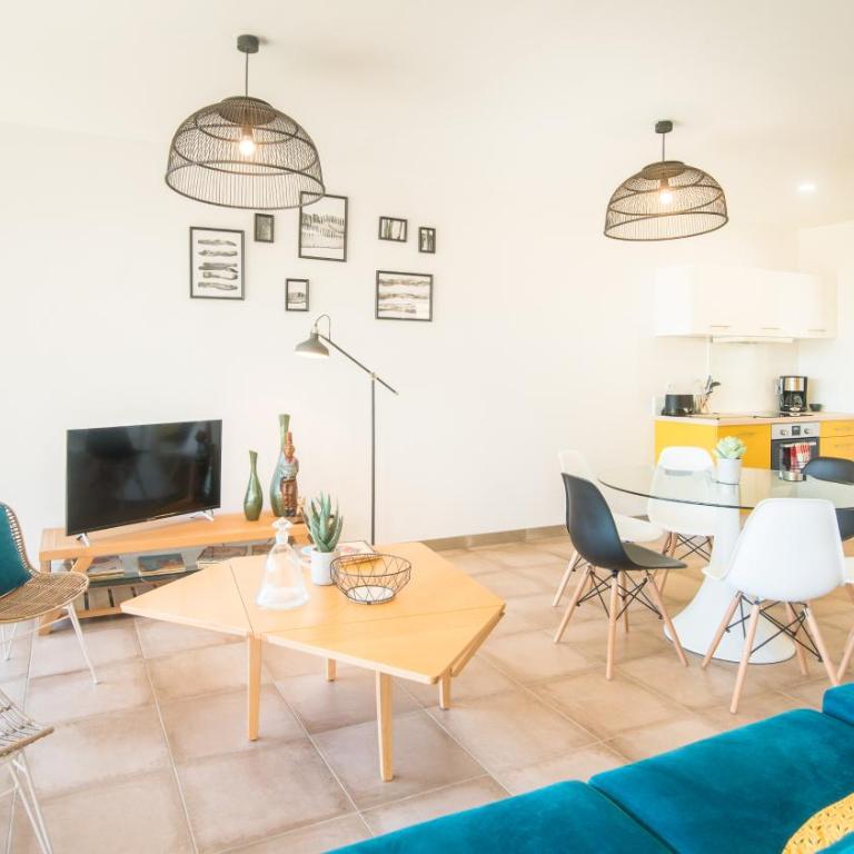 Open Sun avec Jacuzzi Privatif et parking privé - Appartement 2 Chambres - 4