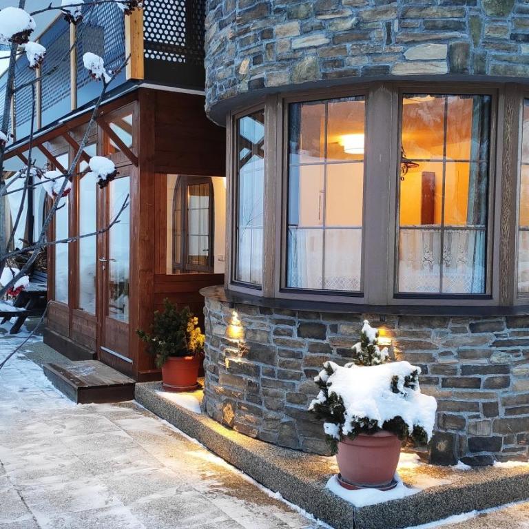 Guesthouse Rungg - Appartamento con Vista Montagna - 2