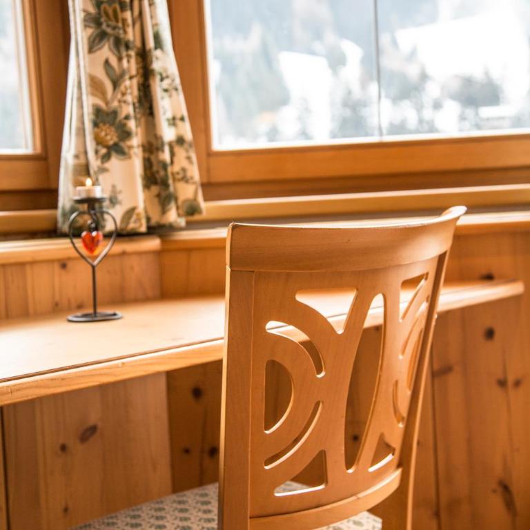 Fliana Arlberg, St Anton - Studios & Apartments - Apartment mit 2 Schlafzimmern - 4