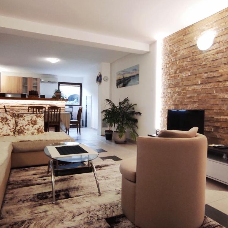 Apartments Simonovic - Two-Bedroom Apartment - 2
