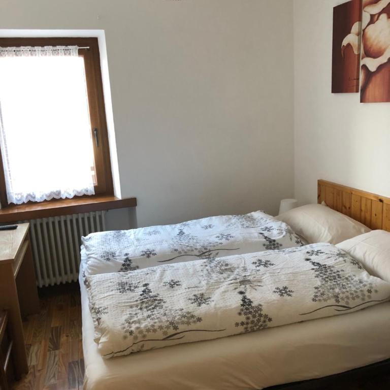 B&B Astor - Camera Matrimoniale/Doppia con Letti Singoli con Vista Lago. - 2