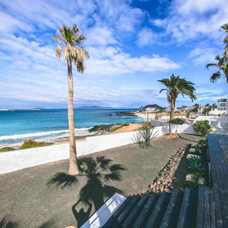 Villa Los Flamencos by Veaco- Beachfront & pool - Villa - Beach Front - 2