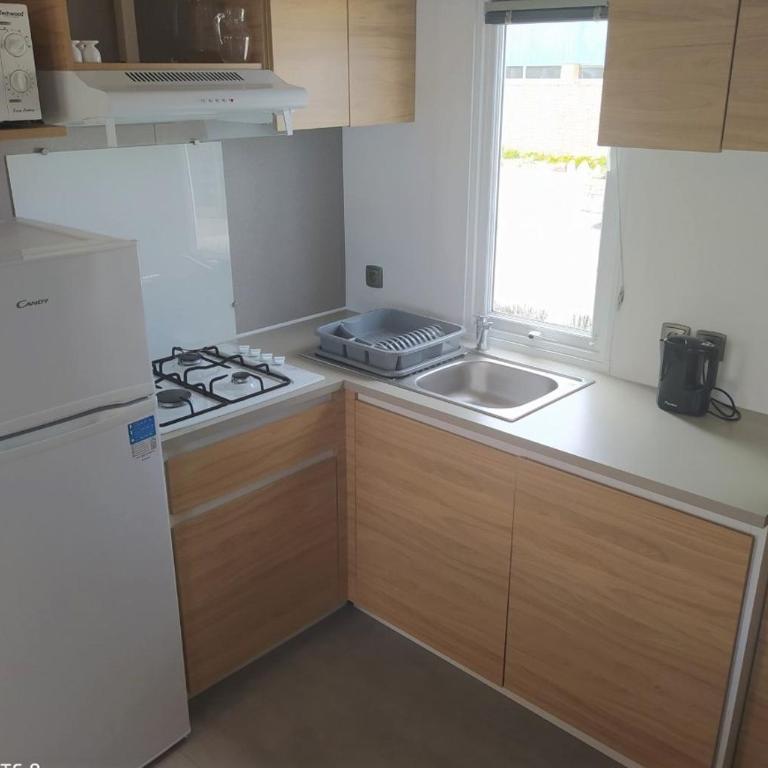 Mobile Homes by KelAir at Camping Les Genets - Bungalow Standard - 4
