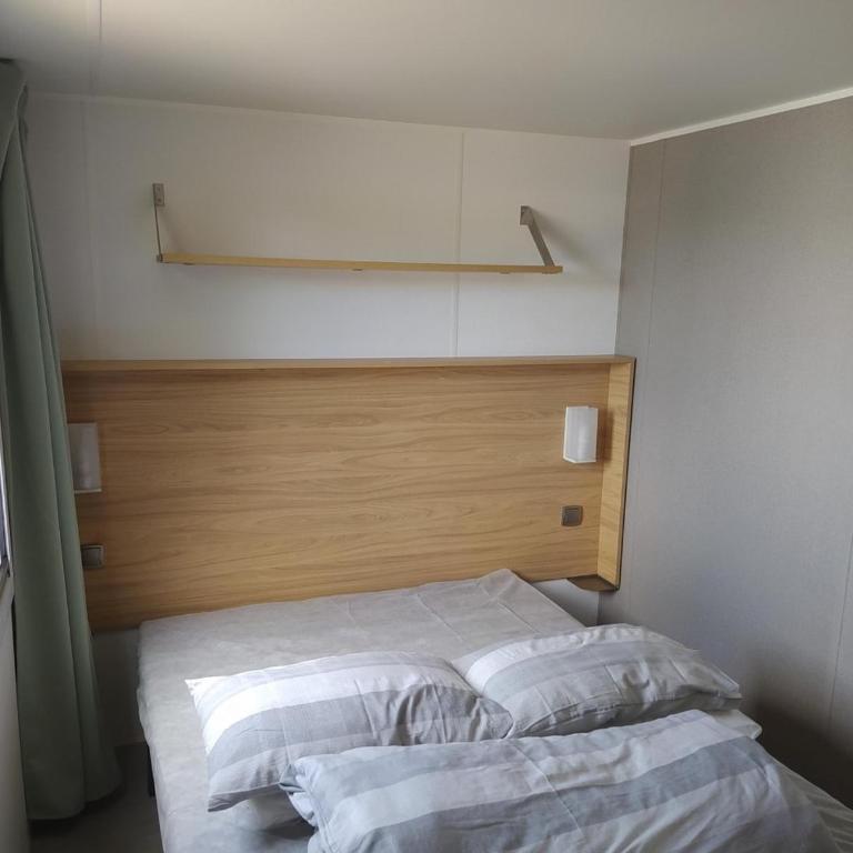 Mobile Homes by KelAir at Camping Les Genets - Bungalow Standard - 5