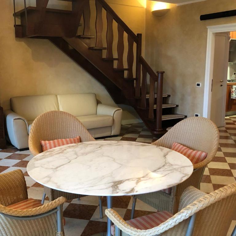 Lake Front Apartment - Direct Lake Access - Villa Fronte Spiaggia - 24