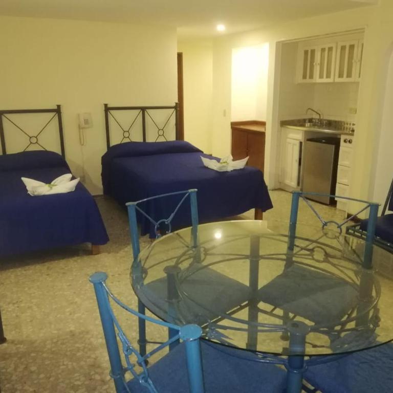 Hotel Las Torres Gemelas Acapulco - Habitación Familiar - 4