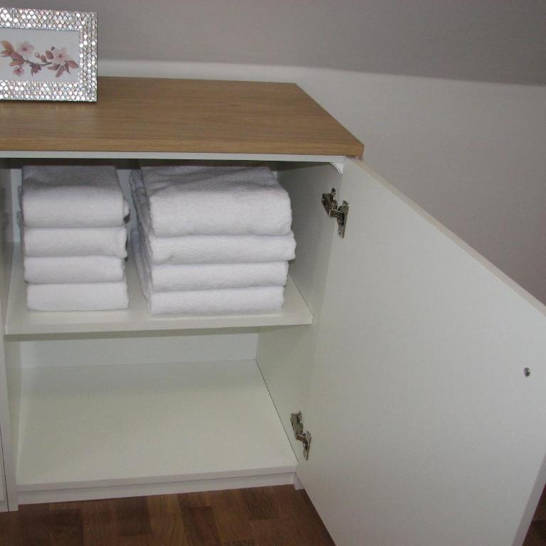 B&S Apartments - One-Bedroom Apartment - 14