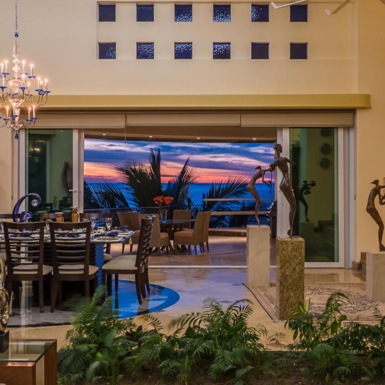 Fully Staffed, Beach frontage Luxury Villa - Villa - 4