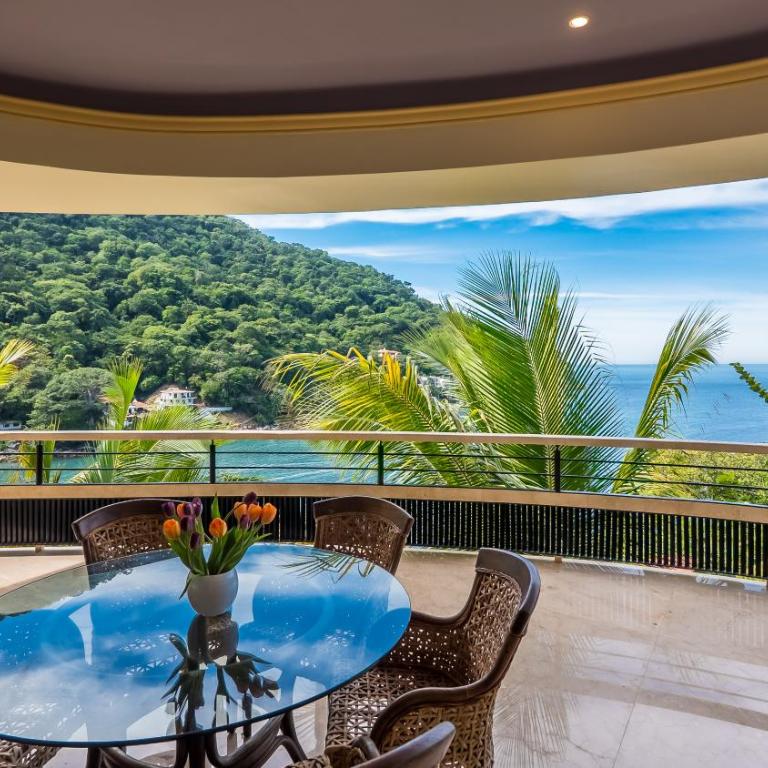 Fully Staffed, Beach frontage Luxury Villa - Villa - 15