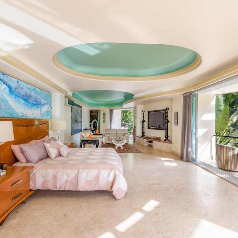 Fully Staffed, Beach frontage Luxury Villa - Villa - 27