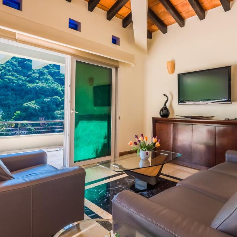 Fully Staffed, Beach frontage Luxury Villa - Villa - 69