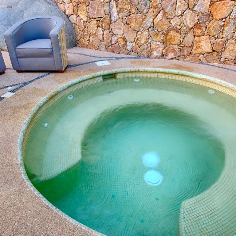 Fully Staffed, Beach frontage Luxury Villa - Villa - 93