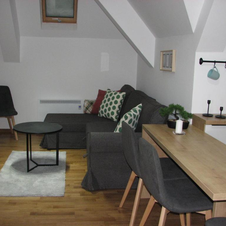 B&S Apartments - One-Bedroom Apartment - 6