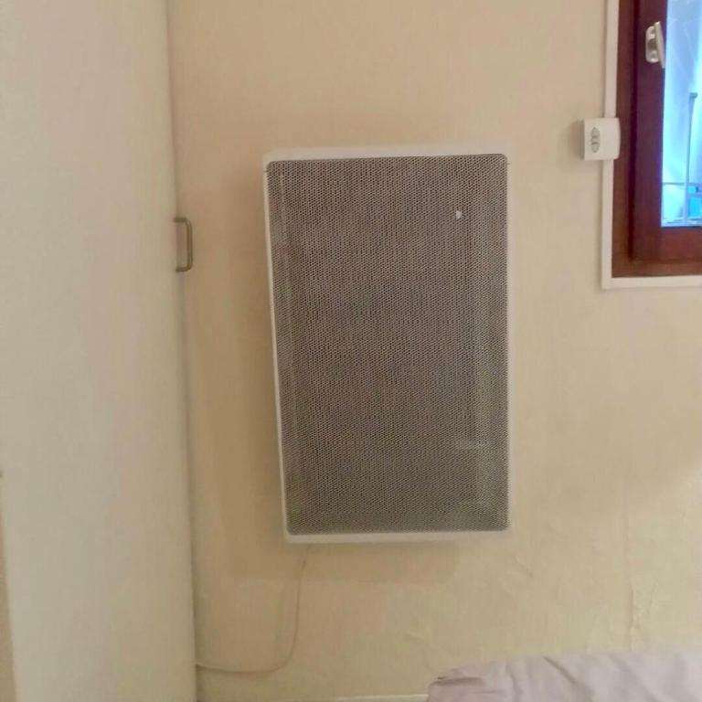 CAVALAIRE vue MER au loin MAISONNETTE TOUT ÉQUIPÉE POUR 4 PERSONNES AVEC PISCINE CLIM WIFI VÉLOS TV BARBECUES - Appartement - Vue sur Mer - 28