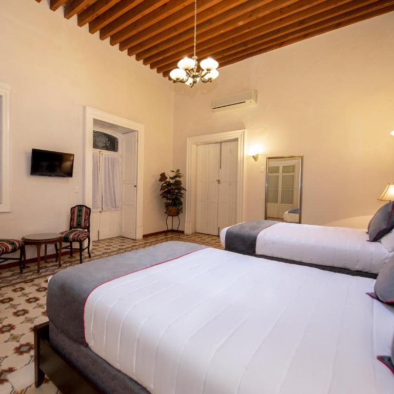 Hotel Senorial - Two-Bedroom Suite - 7
