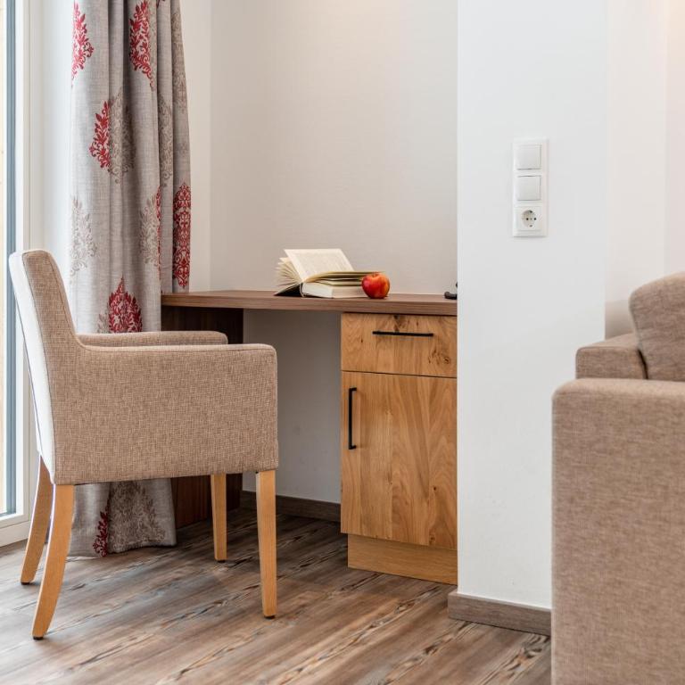 Hotel Pehab - Rooftop-Spa - Doppelzimmer mit Bergblick - 8