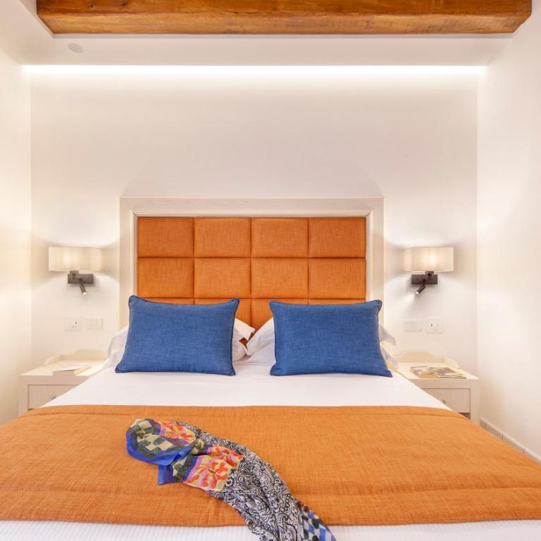 Maison Amalia - Deluxe Double or Twin Room with Balcony - 6