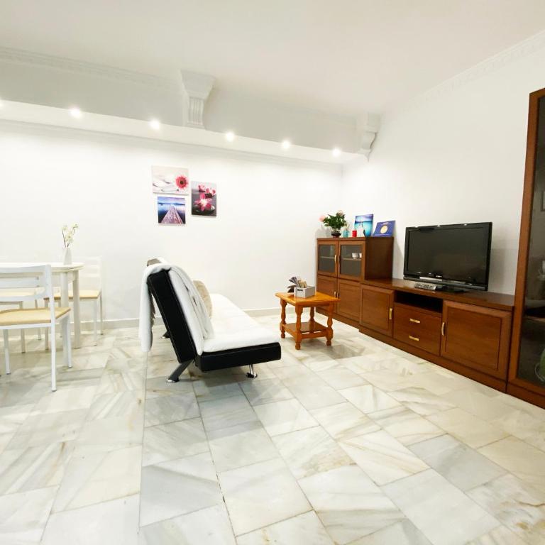 Aurinko 1 Tranquilo y Agradable Apartamento en Los Boliches - Apartamento - 3