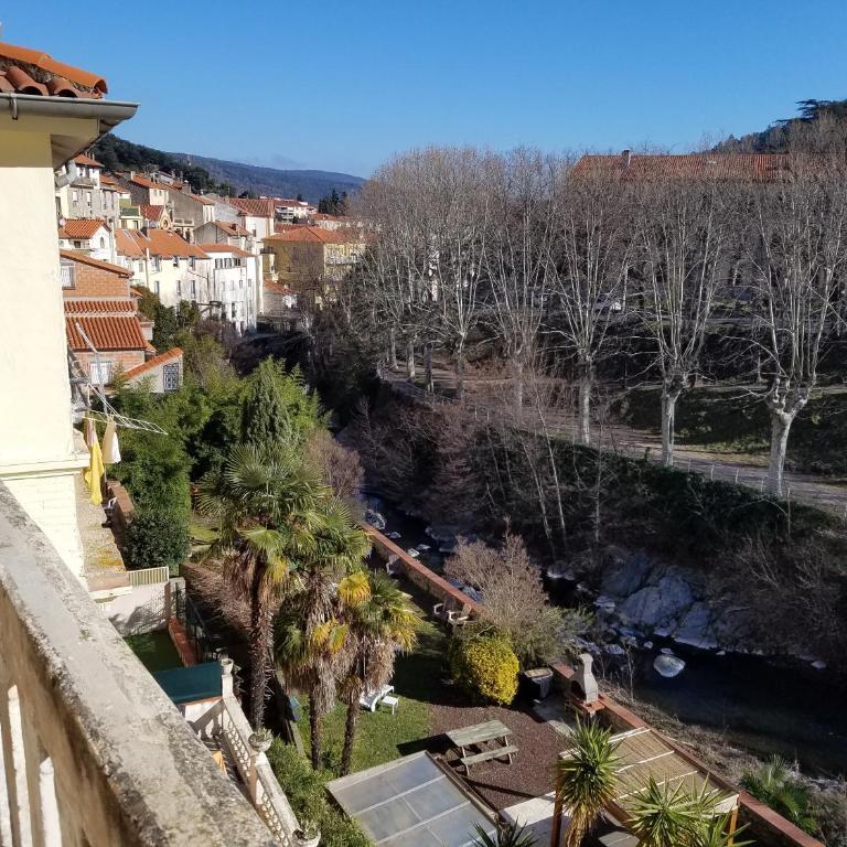 Appartement lumineux, tout équipé, à 100m des thermes - One-Bedroom Apartment - 1