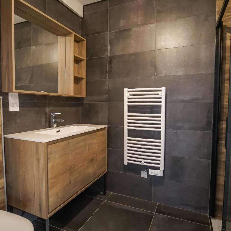 Le Petit Chalet - Studio Cosy à Lathuile pour 2 personnes - Studio - 8