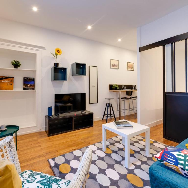 Le Paquier 23 - Charming apartment in the heart of the Old Town 150m fr - Apartment - 5