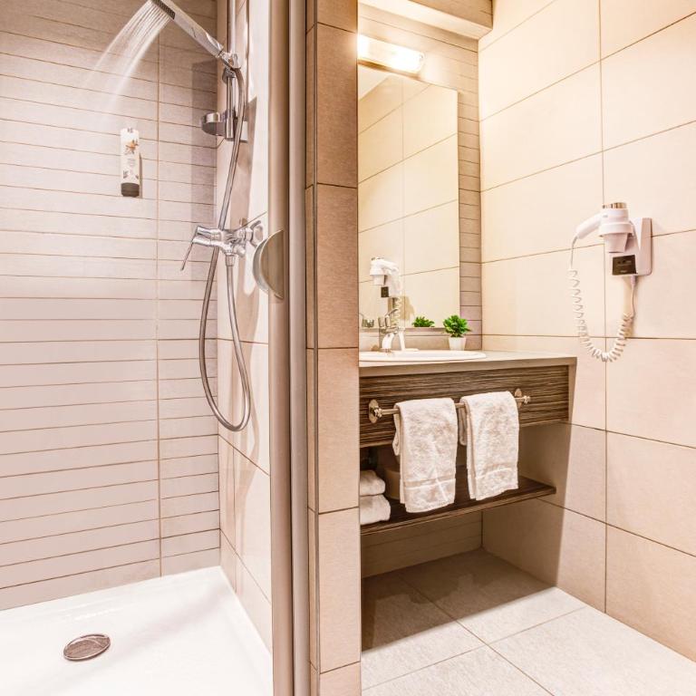 Republik Hotel - Chambre Simple - 7