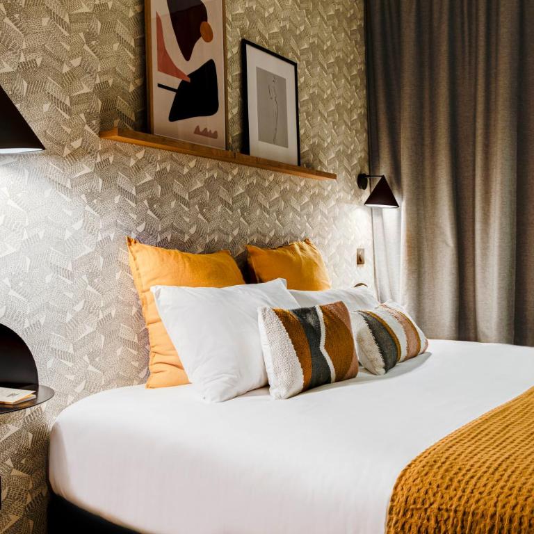 Republik Hotel - Chambre Double Confort - 7
