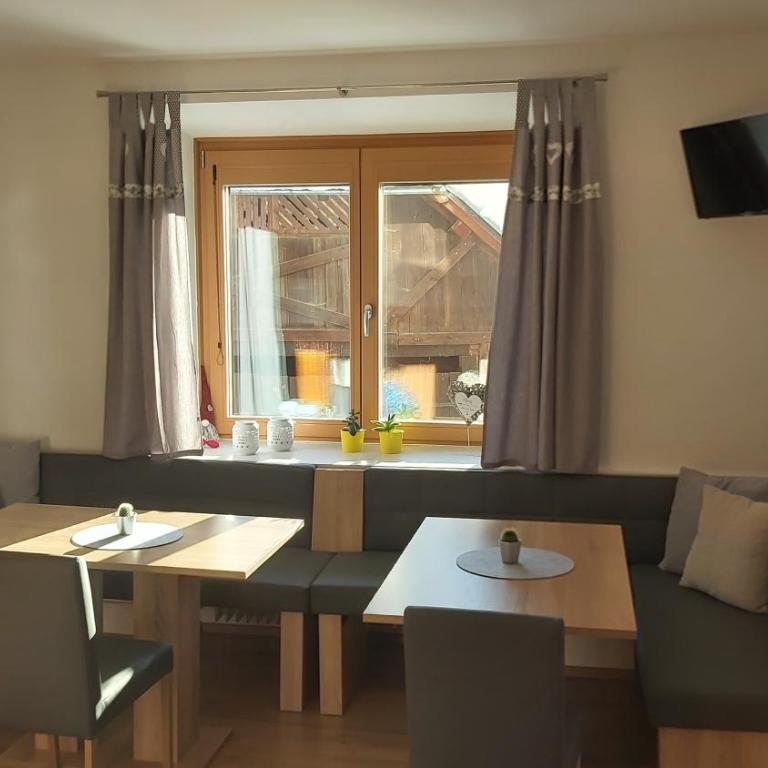 Haus Binder - Doppelzimmer mit Balkon und Seeblick - 3