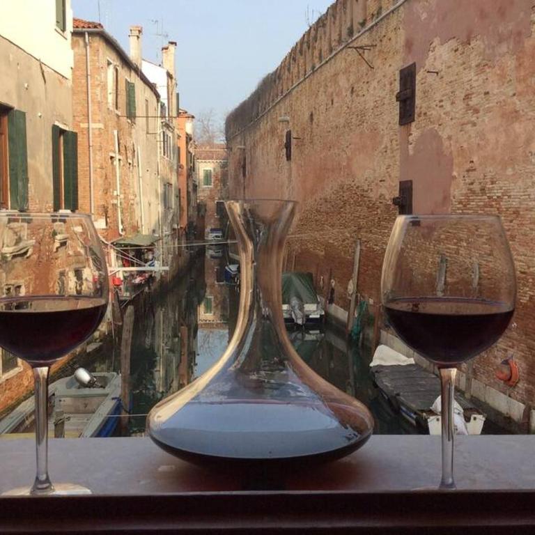 Ca' Venice Canal View - Appartamento con 2 Camere da Letto - 17