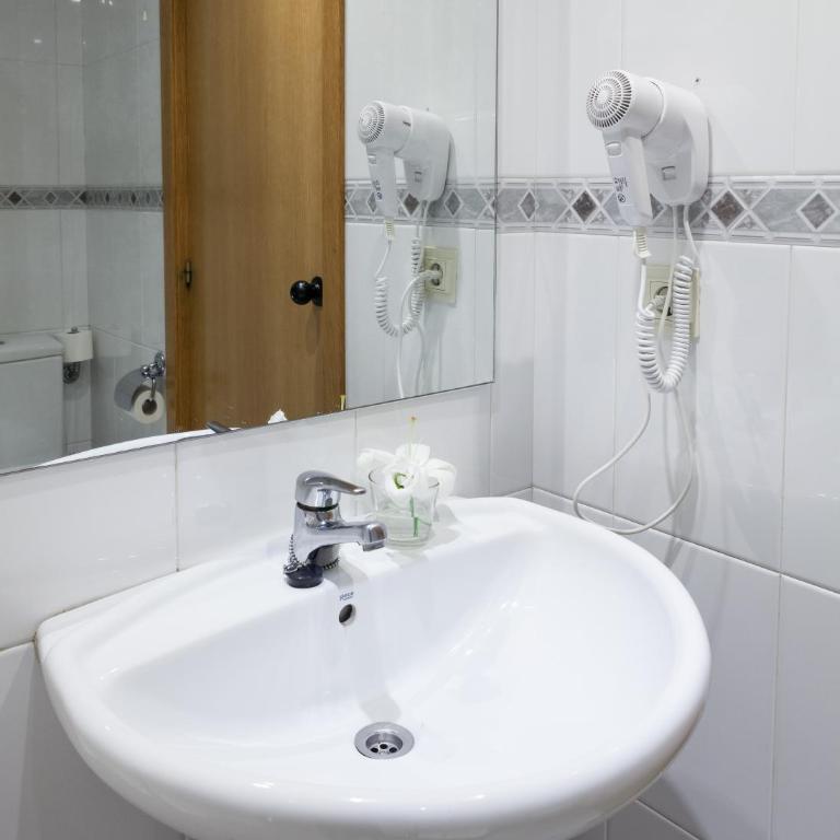 Hotel Monte Ulia - Habitación Individual con aparcamiento gratuito - 6