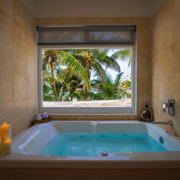 Lotus Beach Hotel - Adults Only - Jacuzzi Suite with Partial Ocean View - 1