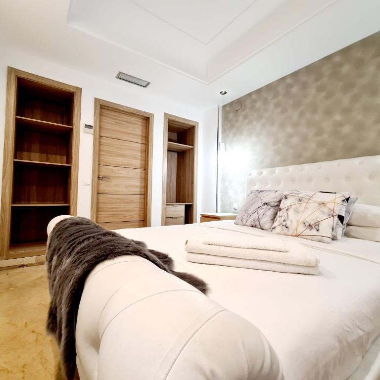 Puerto Banús Beach Apartments - Apartamento con vistas al mar - 2