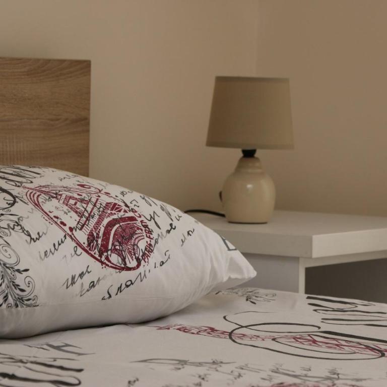 Apartments New City - Deluxe Apartment - 8