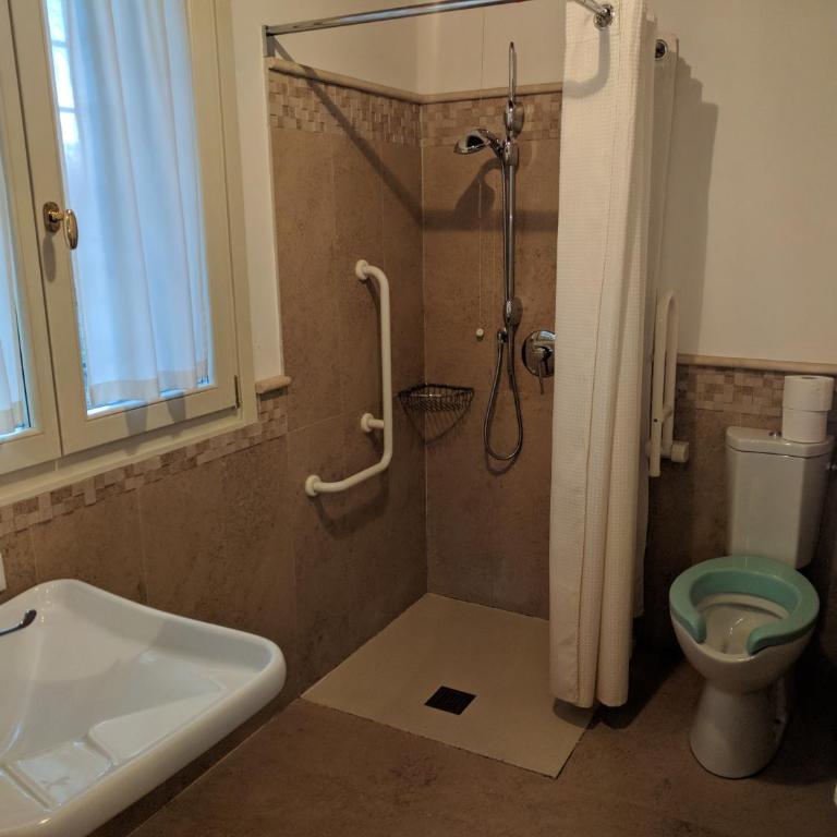 Villa Ghislanzoni - Appartamento con 2 Camere da Letto - 2