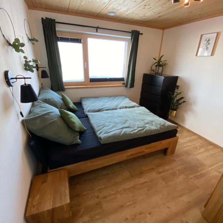 Ferienwohnung mit eigenem Garten und Bergblick - Appartement 1 Chambre - 12