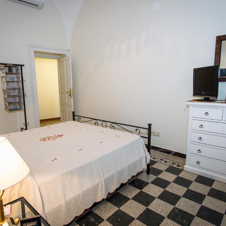 Bed and Breakfast La Torretta - Camera Tripla con Vista Mare - 3