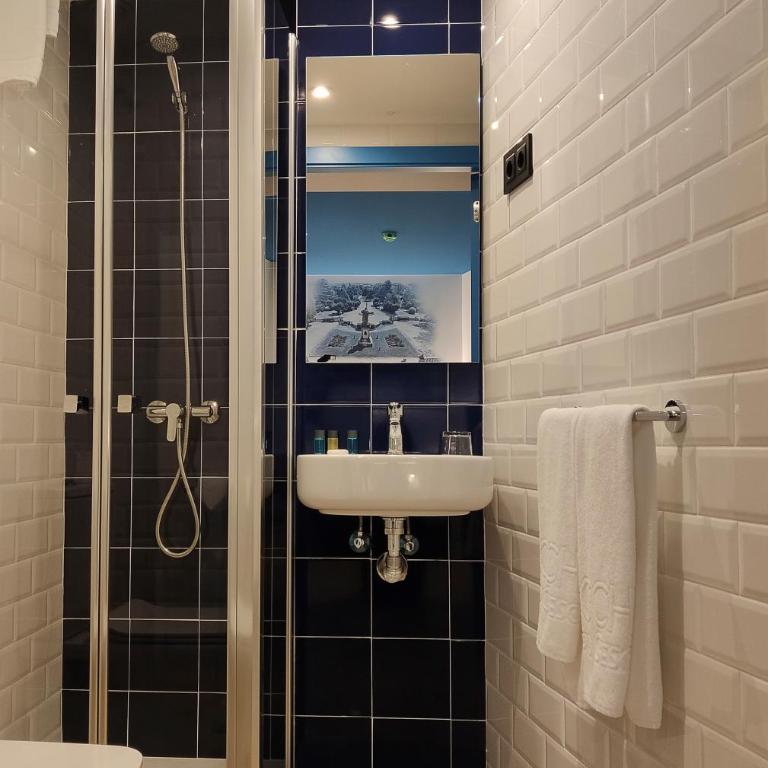 Alameda Rooms Santiago - Standard Single Room - 6