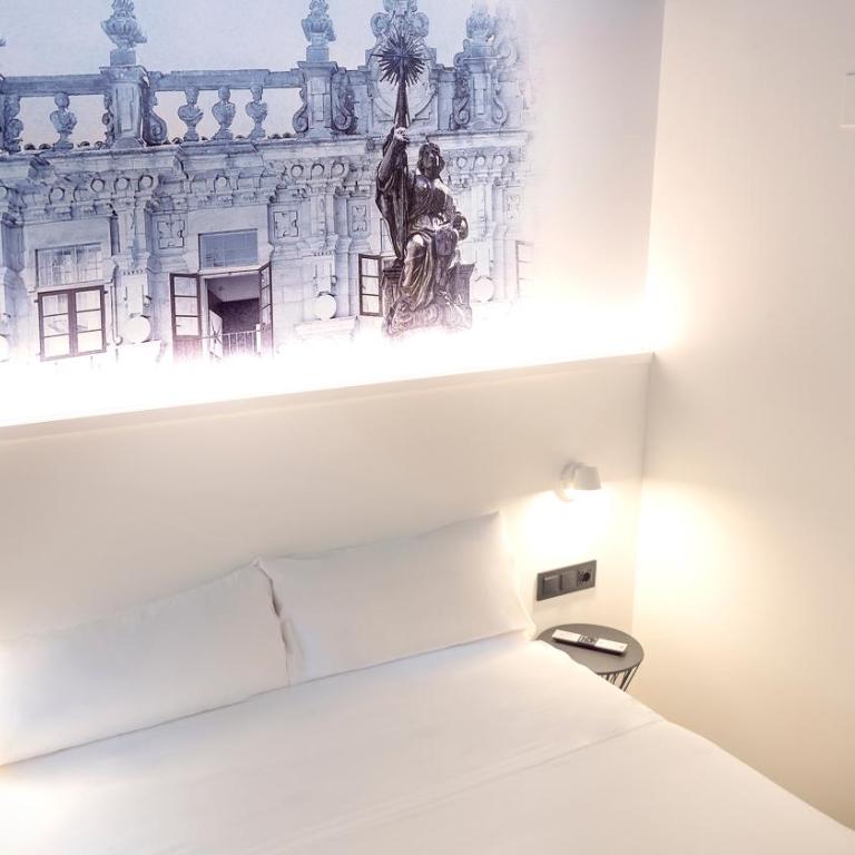 Alameda Rooms Santiago - Standard Double or Twin Room - 9
