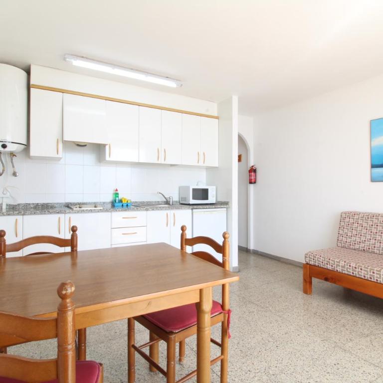 Apartaments El Sorrall - Apartamento de 1 dormitorio con balcón y vistas al mar (2 adultos) - 17