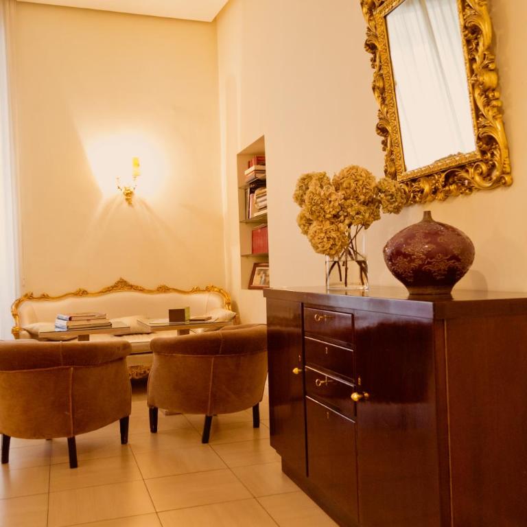 Caput Mundi Suite - Appartamento Standard - 10